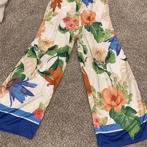 Zara Floral Cropped Lounge Pants